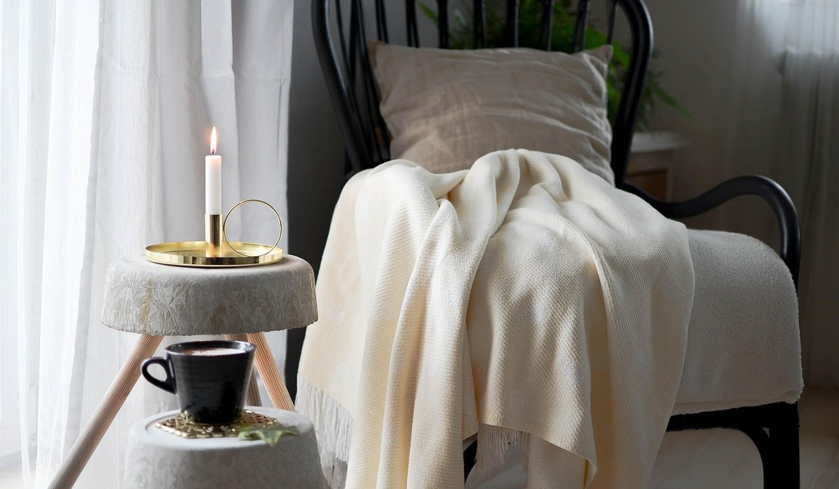 Beginner Guide to Upcycling Old Wooden Furniture